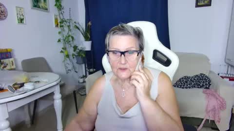 Snapshot of selenna57 chatting on 04.03.26 Selenna online show from 04.03.26