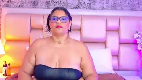 Selenna Cooper online show from 03.12.26