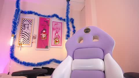 Snapshot of seleny_fitness chatting on 12.19.24 Mayte online show from 12.19.24