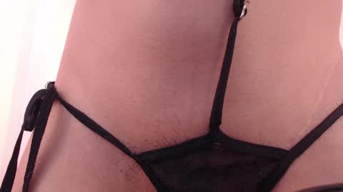 Snapshot of seleny_fitness chatting on 01.28.25 Mayte online show from 01.28.25