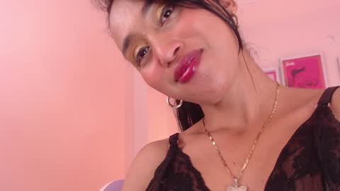 Snapshot of seleny_fitness chatting on 02.06.25 Mayte online show from 02.06.25