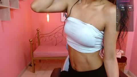 Snapshot of seleny_fitness chatting on 06.26.26 Mayte online show from 06.26.26