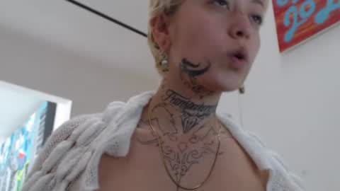 Snapshot of seley222 chatting on 06.18.26 Ask me online show from 06.18.26