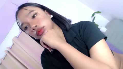 Snapshot of selfsuckercum69 chatting on 12.02.25 Jessy online show from 12.02.25