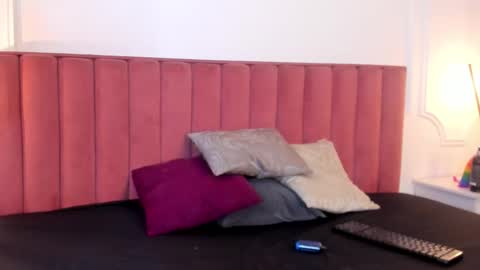 Seline  online show from 10.22.25