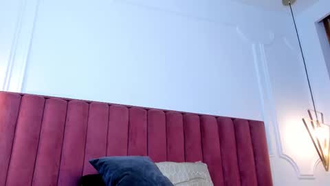 Seline  online show from 10.23.25