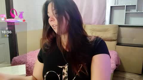 Snapshot of semisweetdream chatting on 02.25.26 Next stream 2912 GMT2 online show from 02.25.26