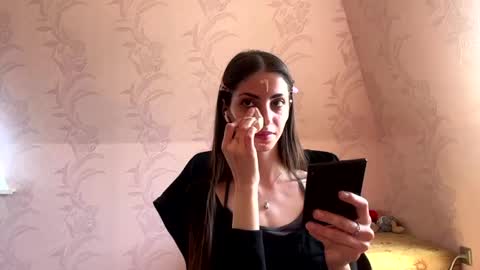 Ann online show from 04.17.26