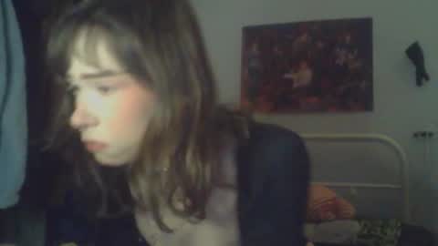 Snapshot of sendforesme chatting on 03.08.26 goddess esme online show from 03.08.26