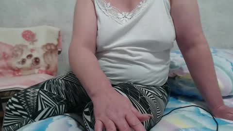 Snapshot of seniorita333 chatting on 12.04.24 Lenna online show from 12.04.24