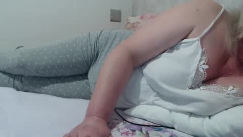 Snapshot of seniorita333 chatting on 02.03.25 Lenna online show from 02.03.25