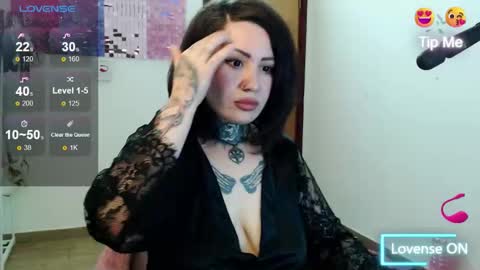 Snapshot of senorita_dakota chatting on 09.18.25 senorita_dakota online show from 09.18.25