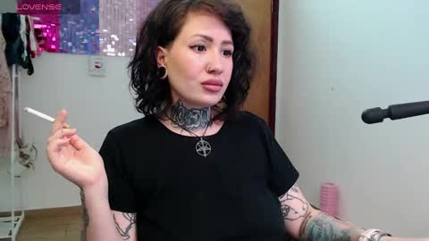 Snapshot of senorita_dakota chatting on 09.20.25 senorita_dakota online show from 09.20.25