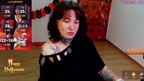 Snapshot of senorita_dakota chatting on 10.18.25 senorita_dakota online show from 10.18.25
