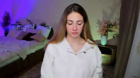 sensitiveheartt online show from 09.08.25