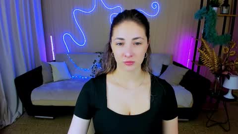 sensitiveheartt online show from 09.28.25