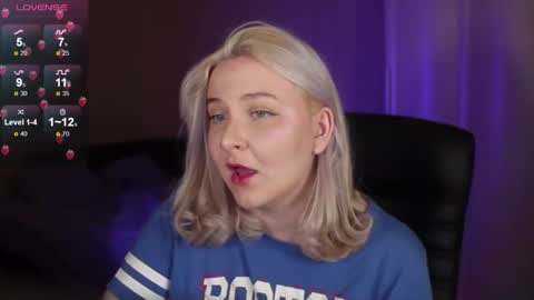 Ilona online show from 10.26.25