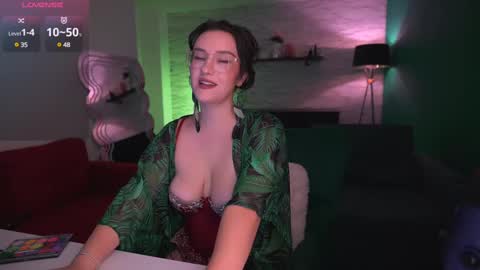 Snapshot of sensual_jassmine chatting on 03.03.25 Jasmine online show from 03.03.25