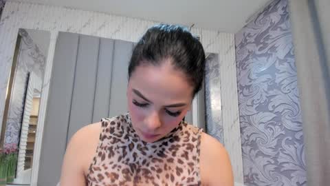 Sophie     online show from 04.09.26