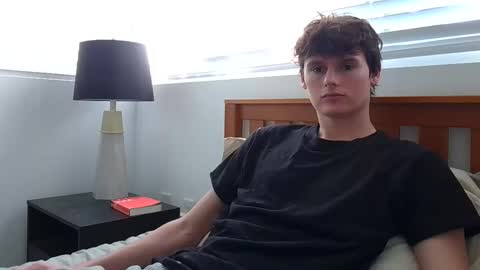 Snapshot of sensualalien chatting on 01.07.25 Cam online show from 01.07.25