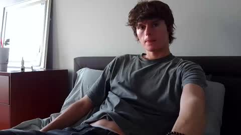 Snapshot of sensualalien chatting on 03.09.25 Cam online show from 03.09.25