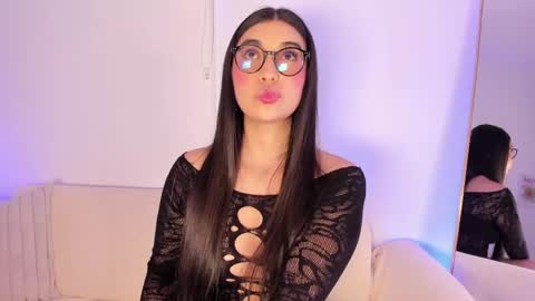 Snapshot of sensualhaven_ chatting on 05.11.26 sensualhaven_ online show from 05.11.26