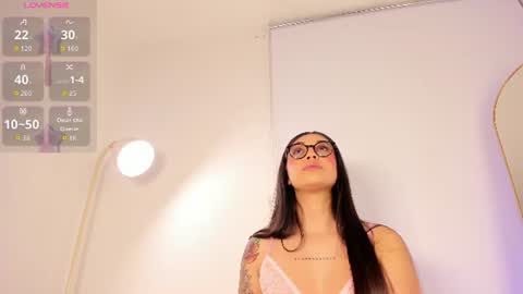 Snapshot of sensualhaven_ chatting on 06.11.26 sensualhaven_ online show from 06.11.26
