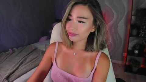 Snapshot of sensualily chatting on 06.08.26 Kiki online show from 06.08.26