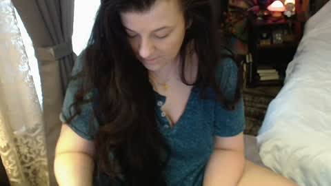 Tara online show from 02.05.25