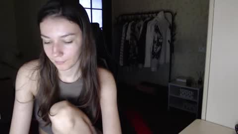 Snapshot of senxual__ chatting on 02.04.25 senxual__ online show from 02.04.25