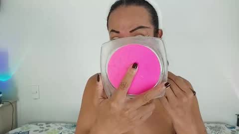 Snapshot of sephorandmonell chatting on 10.31.25 sephorandmonell online show from 10.31.25