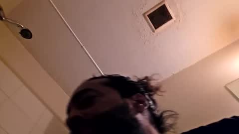 Snapshot of serani02 chatting on 04.30.26 Serani online show from 04.30.26