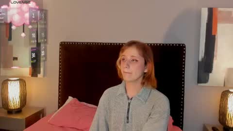 Seraphine star online show from 04.11.26