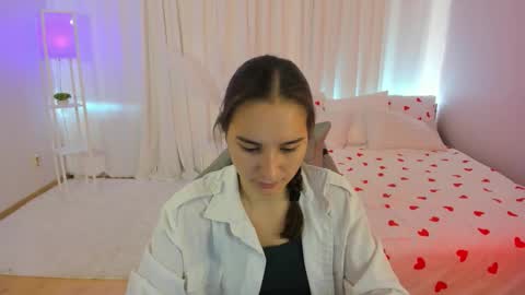 Seraphine online show from 10.19.25