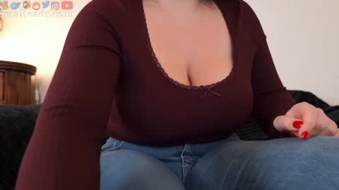 SeraReads online show from 11.29.25