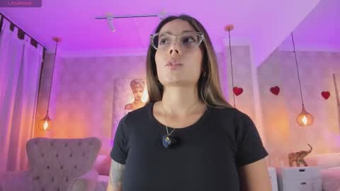 serena___ online show from 02.17.26