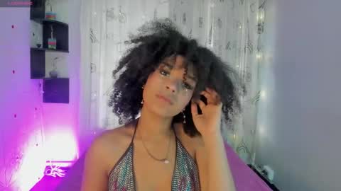 Snapshot of serena_fey chatting on 01.13.26 Serena online show from 01.13.26