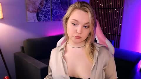 Snapshot of serena_johnsons chatting on 03.04.26 Serena online show from 03.04.26