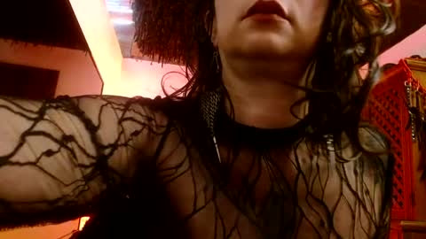Snapshot of serena_xyz chatting on 04.26.26 Serena Xyz online show from 04.26.26