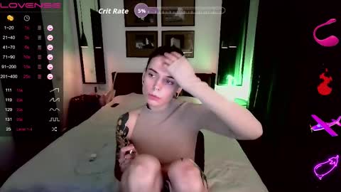 Snapshot of serenamilss chatting on 01.08.26 serenamilss online show from 01.08.26