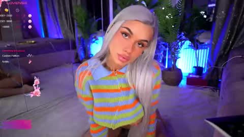 Snapshot of serene_sophiex chatting on 02.12.25 Serene Sophiex online show from 02.12.25