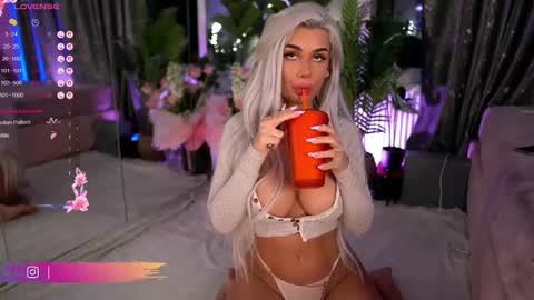 Snapshot of serene_sophiex chatting on 03.02.25 Serene Sophiex online show from 03.02.25