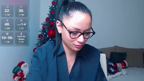 SereneSophi online show from 12.17.25