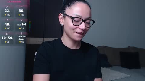 SereneSophi online show from 02.12.26