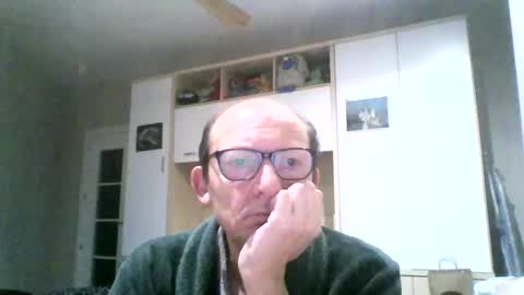 Snapshot of serrano49 chatting on 10.10.25 serrano49 online show from 10.10.25
