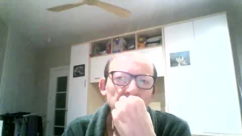Snapshot of serrano49 chatting on 05.04.26 serrano49 online show from 05.04.26