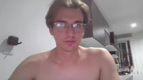 Snapshot of servandomier chatting on 10.14.25 mier online show from 10.14.25