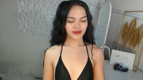 Bella online show from 04.24.26