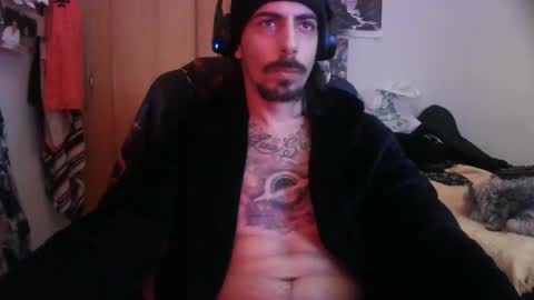 Snapshot of serxxx33 chatting on 12.16.24 Dante online show from 12.16.24