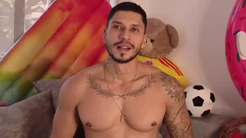 Snapshot of seth_vega_ chatting on 07.05.26 HEY IM SETH online show from 07.05.26